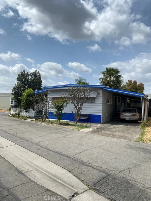 12700 Elliott Ave, El Monte, CA 91732 - MLS#: CV25214683