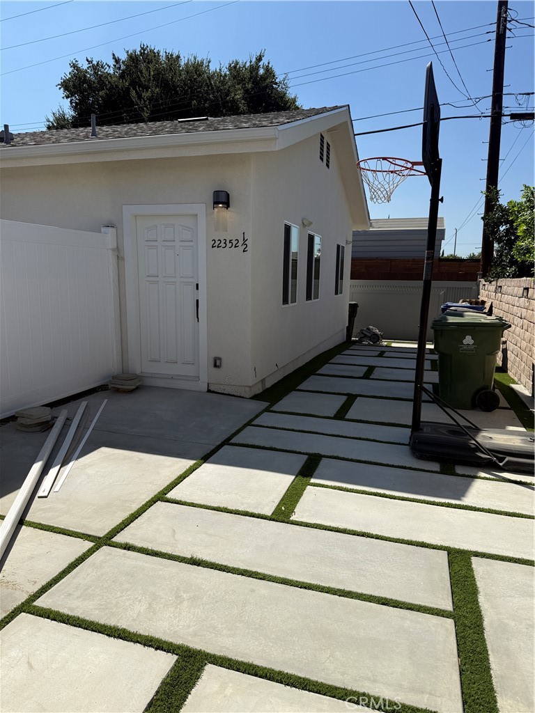 Be the first to live in this brand new, spacious 3-bedroom, 2-bathroom, approximately 1,200 sq. ft. Accessory Dwelling Unit in desirable West Hills. This modern ADU features a private entrance fully separated from the main house, offering complete comfort and privacy. Designed with energy efficiency in mind, the home includes solar power and an EV charging station. A dedicated parking garage, in-unit laundry, and all appliances, including washer, dryer, refrigerator, and stove, are provided for move-in convenience. Ideally located close to shopping, dining, schools, parks, and major freeways, this eco-friendly, contemporary ADU presents a rare opportunity to lease a stylish, private home with all the modern upgrades!