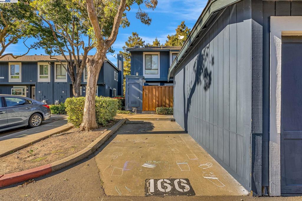 FOXWOOD - Residential