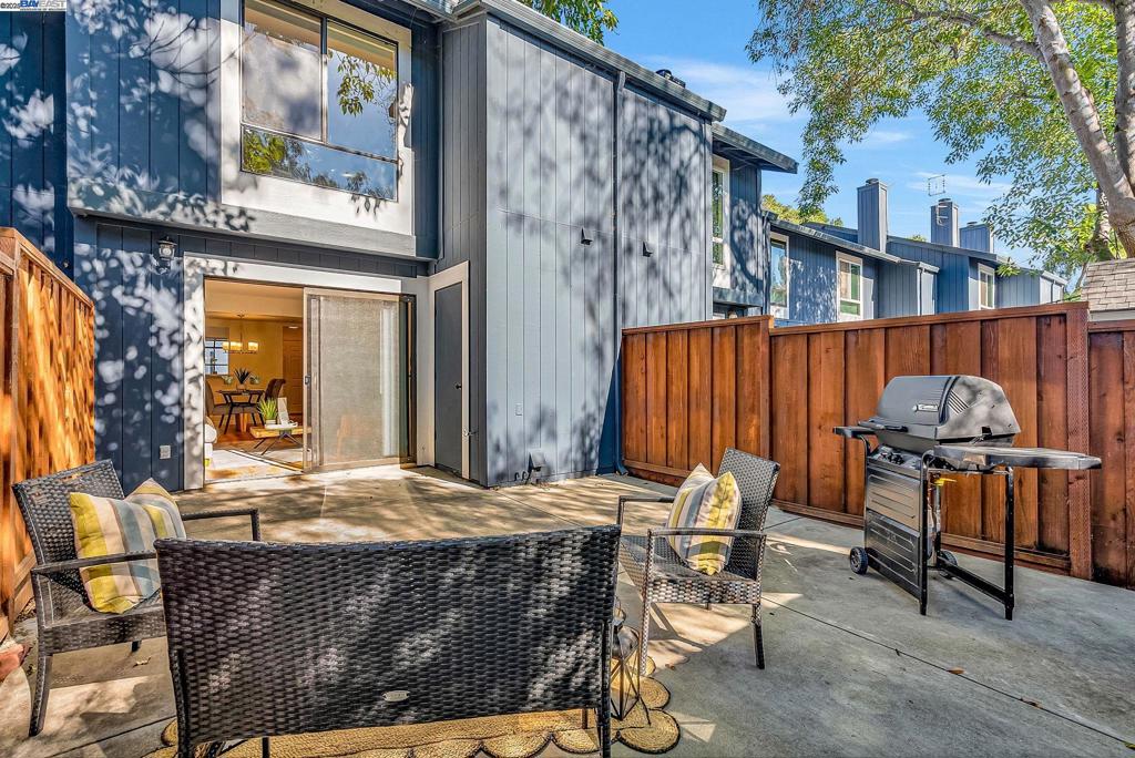 FOXWOOD - Residential