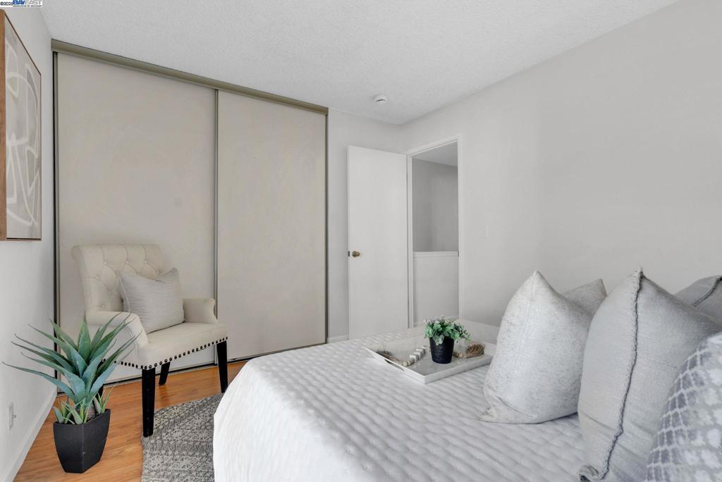 FOXWOOD - Residential