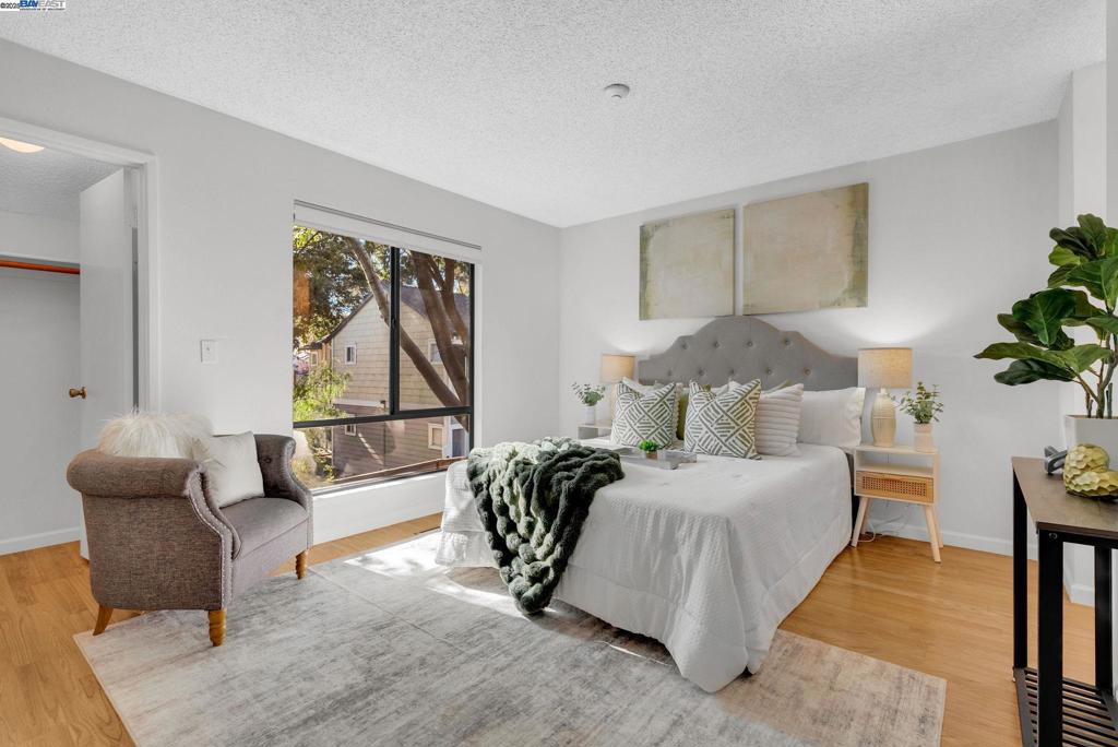 FOXWOOD - Residential