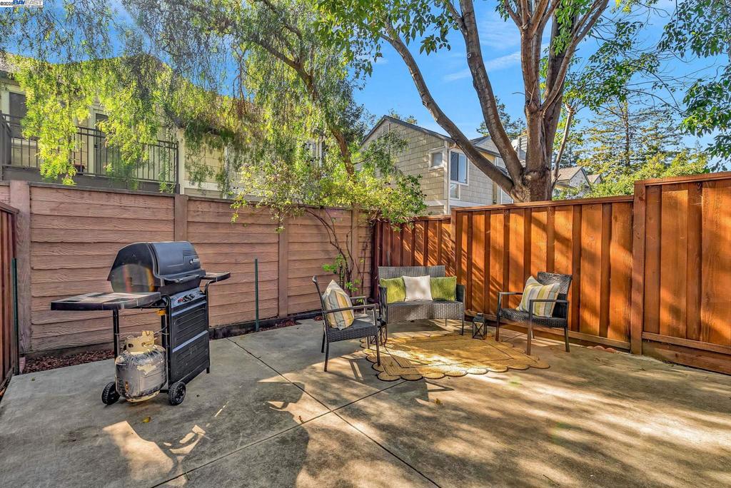 FOXWOOD - Residential