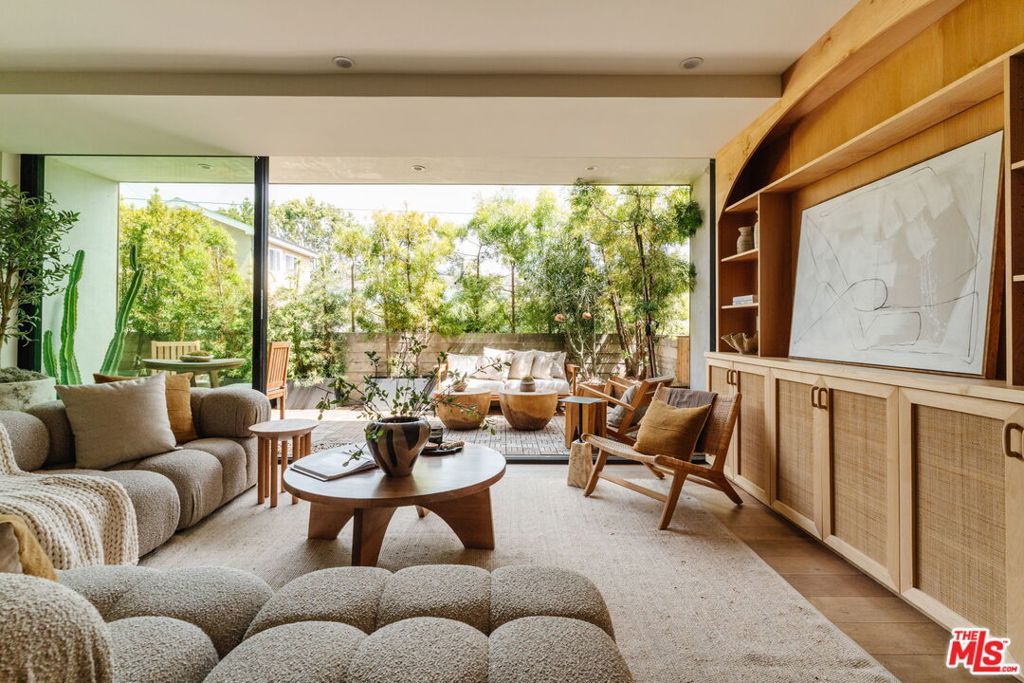Photo of 3214 Highland Avenue #2, Santa Monica, CA 90405 (MLS # 26840537)