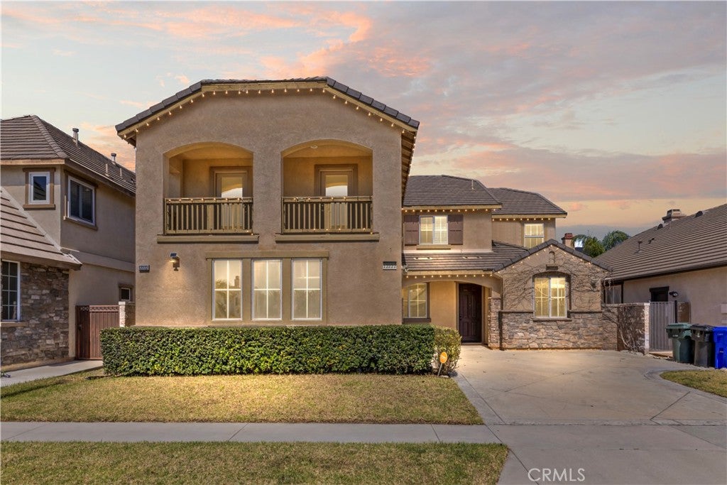 12222 Dry Creek Dr