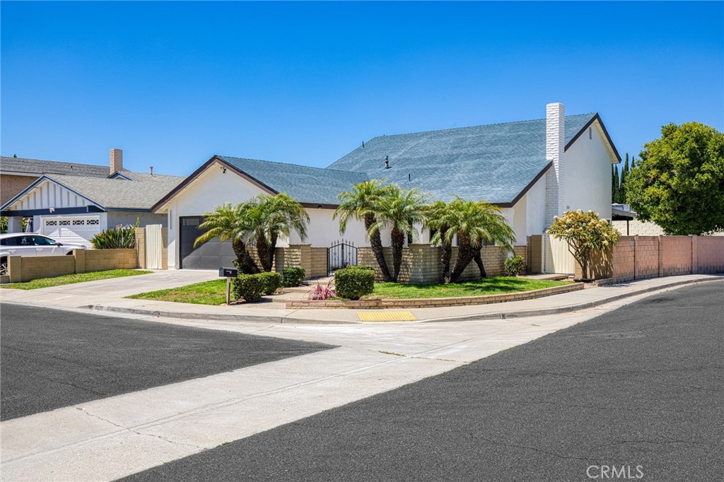 8331 Gumwood Circle