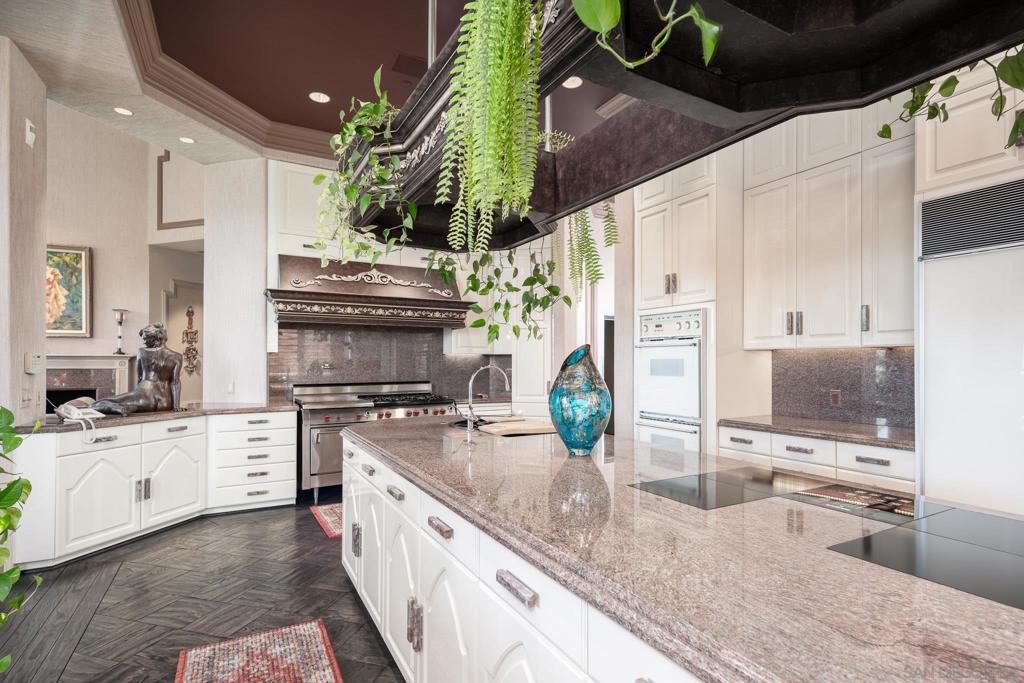 Rancho Santa Fe - Residential