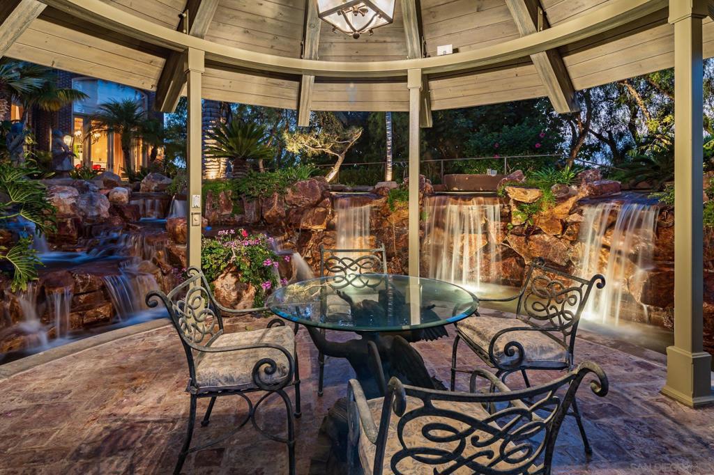 Rancho Santa Fe - Residential