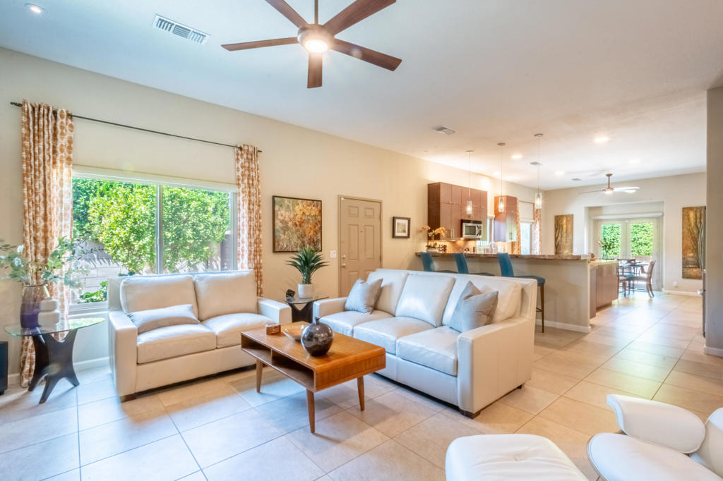 30015 Avenida Del Yermo