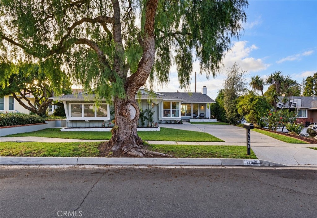 27045 Springcreek