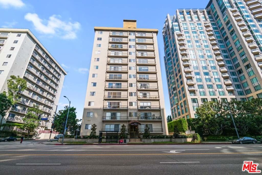 10747 Wilshire Boulevard 806