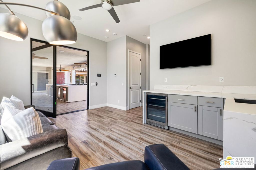 Madison Estates - Residential