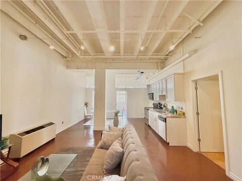 Photo of 312 W 5th Street #701, Los Angeles, CA 90013 (MLS # SR26196607)