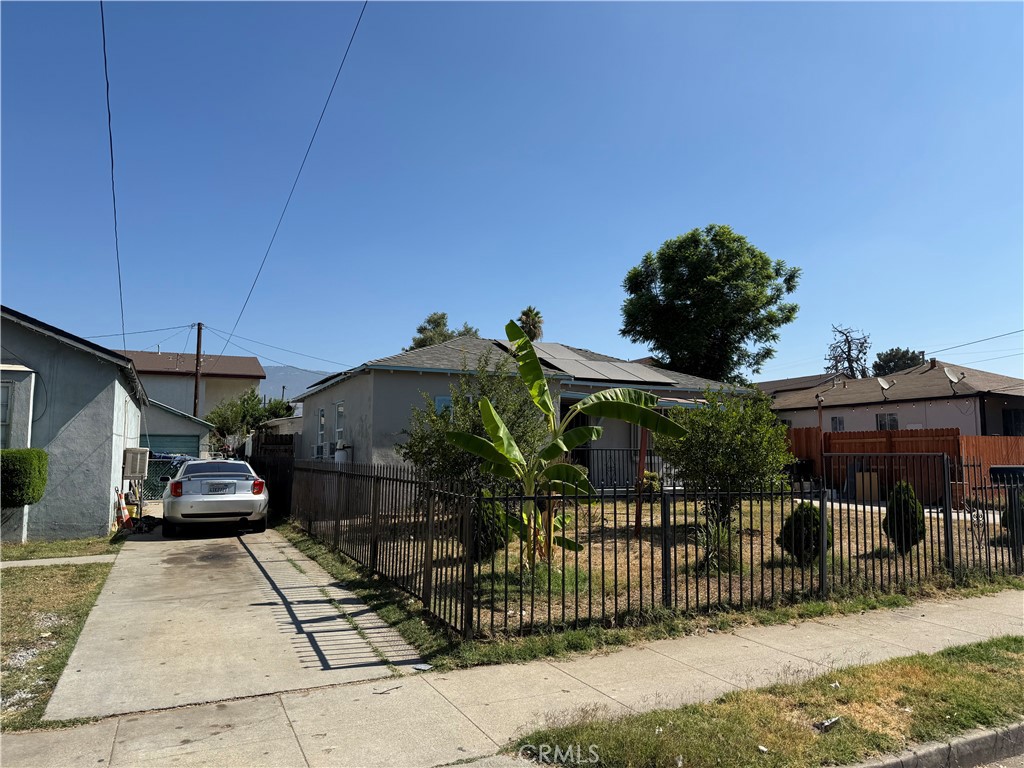 230 E 21st Street