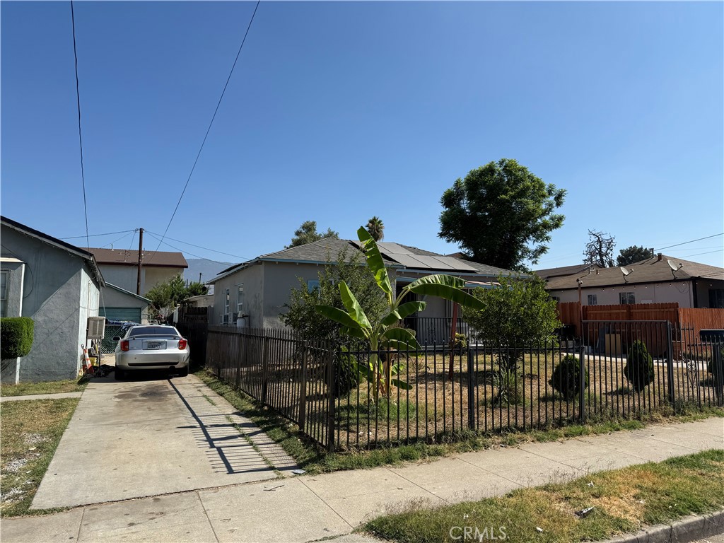 230 E 21st Street