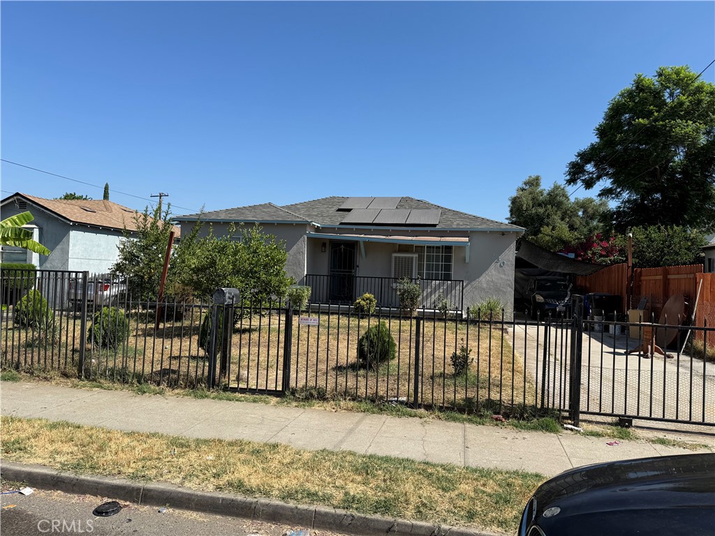 Property shows well. Open floor plan, good size kitchen, two large bedrooms and one full bathroom. Excellent for commuters with easy access to 210 Freeway. Near San Bernardino Hospital. Remodeled few years ago, laminated flooring. Iron fencing around. Good size storage shed. Garage converted to couple storage areas.