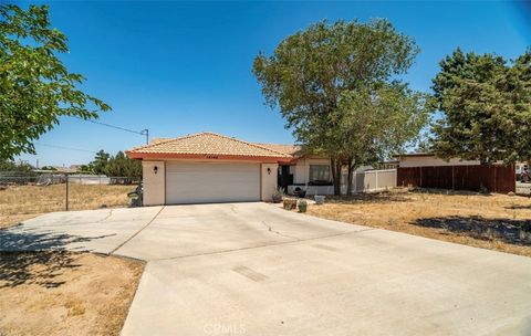 18146 Orange Street Hesperia CA 92345