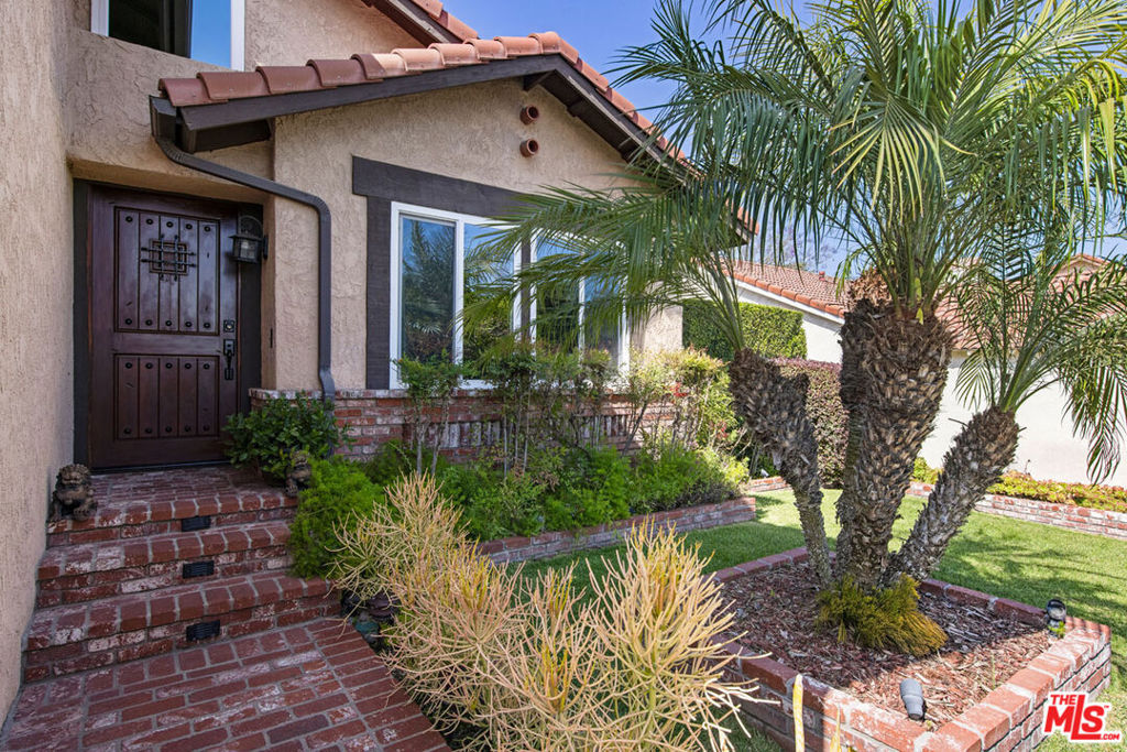 2591 Sunnydale Drive