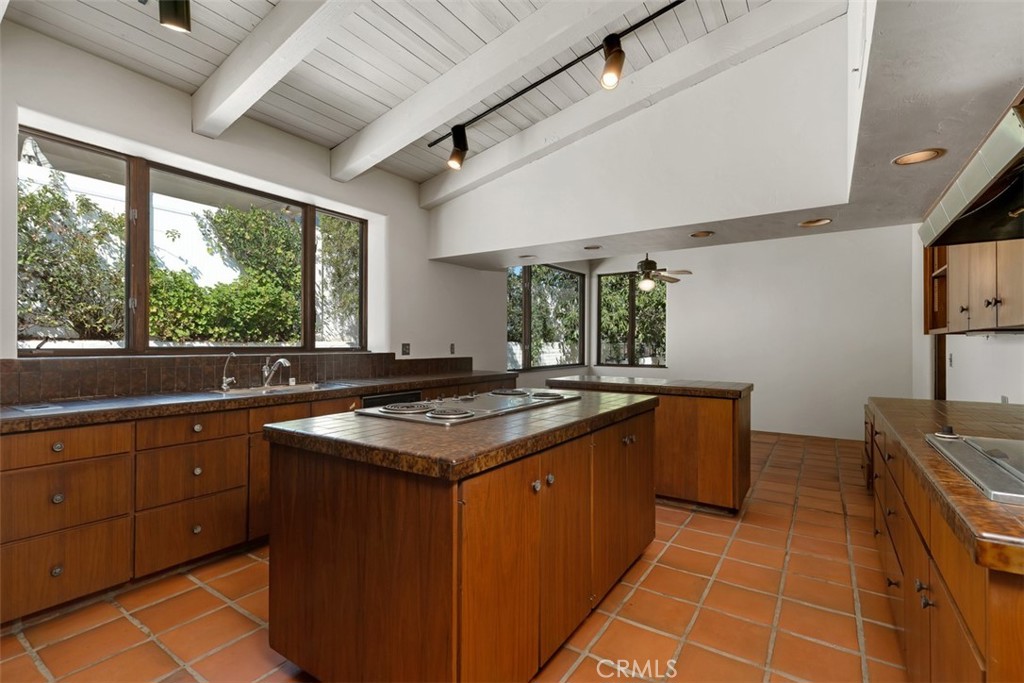 El Niguel Greens (ENG) - Residential