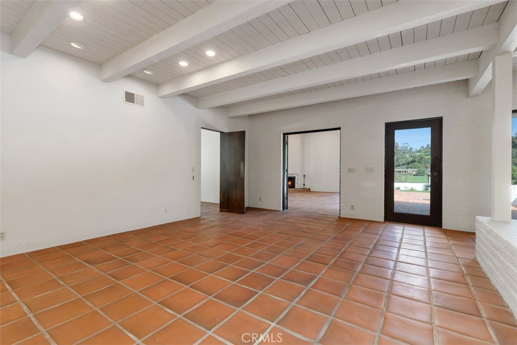 El Niguel Greens (ENG) - Residential