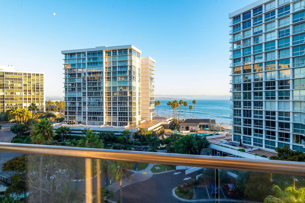 Coronado Shores - Residential