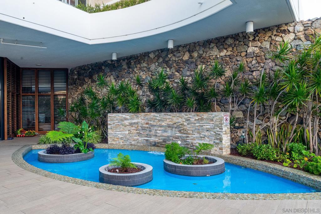 Coronado Shores - Residential