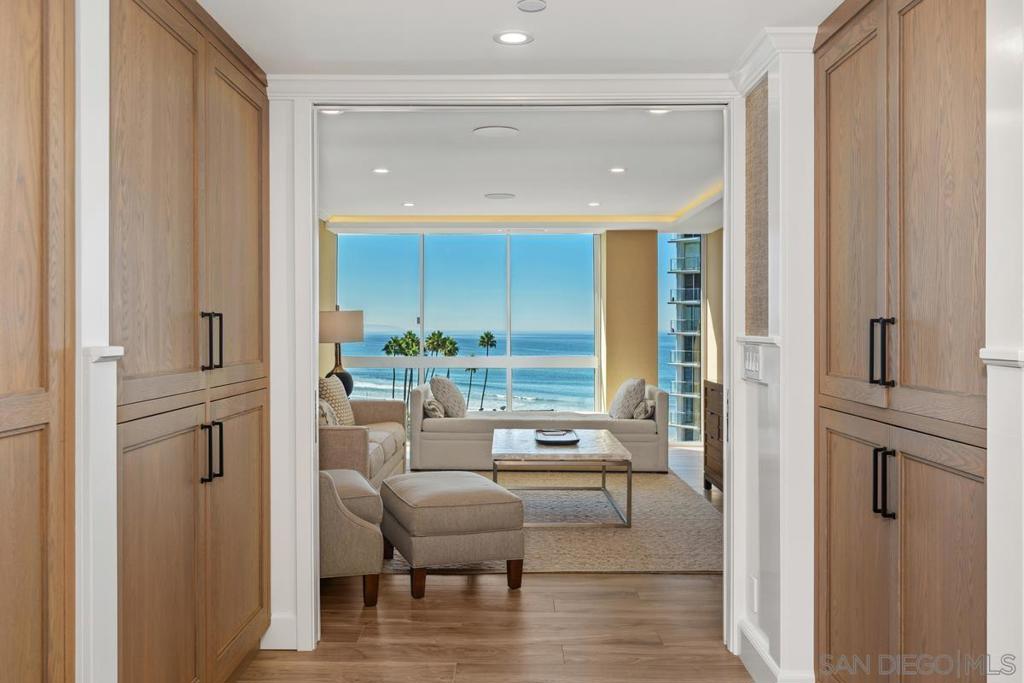 Coronado Shores - Residential