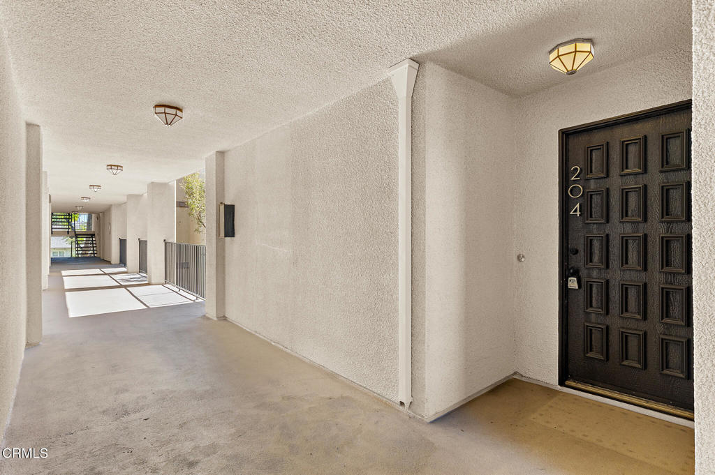 1000 E California Boulevard E 204