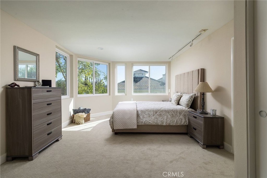 Nellie Gail (NG) - Residential