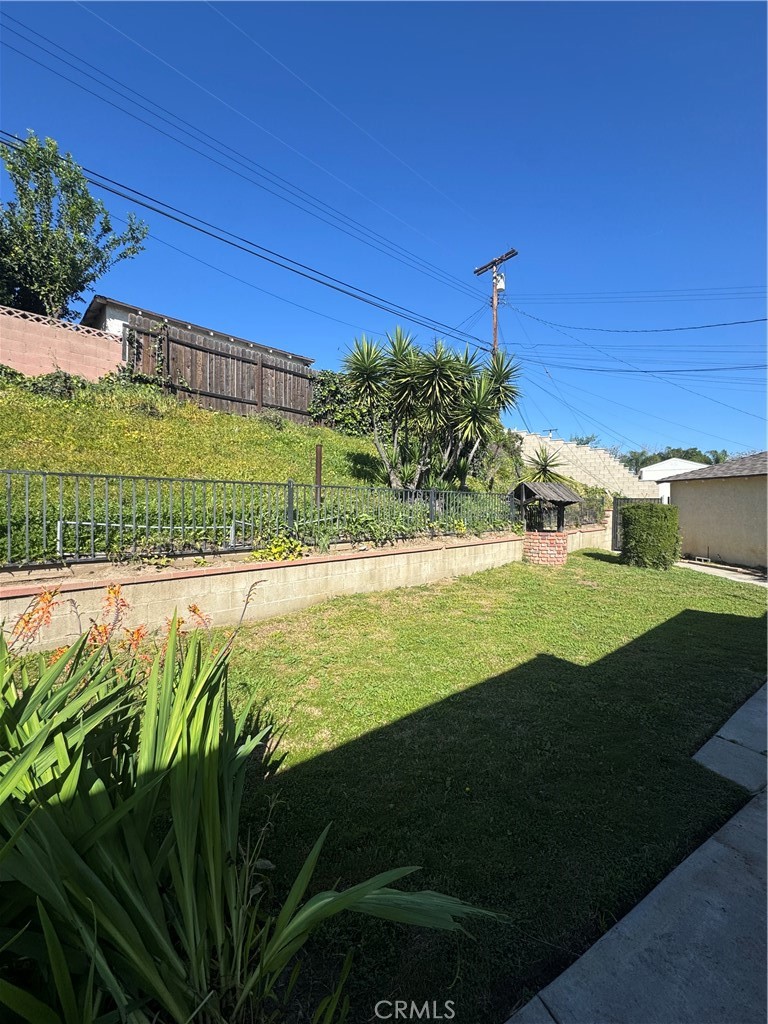 10679 Elmcrest Street