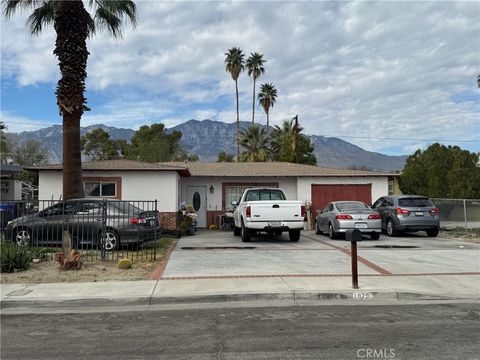 Photo of 1875 Lawrence St, Palm Springs, CA 92264 (MLS # OC26023784)
