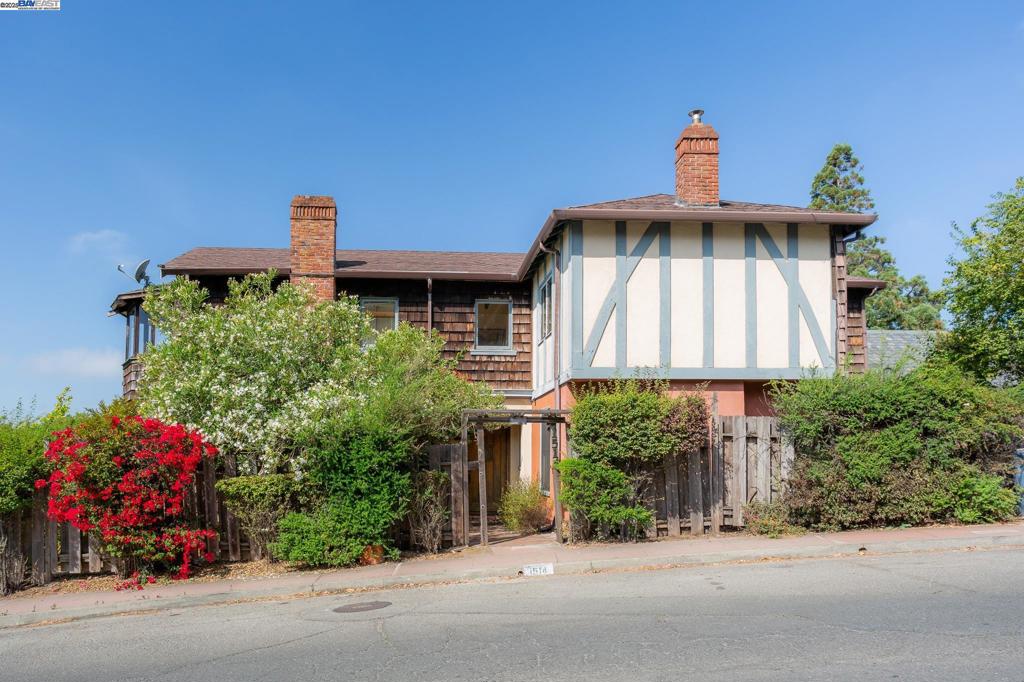 Built in 1926 for the Weeks Family and known as the Brown Shingle House. This charmer is on the List of Designated City Landmarks, Structures of Merit & Historic Districts. Views, Views, Views of the Golden Gate Bridge, Bay Bridge and Downtown SF! 4/4 on .33 acre approx. 2848 sf. Courtyard style entry and front yard to enjoy the spacious front yard area. Spacious living room with fireplace. Formal dining room overlooks the backyard. Eat-in kitchen with pantry and half bath and shower located nearby. Den/Library with fireplace and built in bookshelves open to what appears to have been the attached one car garage currently used as an exercise room. Two spacious bedrooms share bathroom with built in sconces on walls. One of the bedrooms has a covered balcony to enjoy the surroundings and views. Primary suite with covered veranda overlooks stunning views. Jr. suite has ample closet space and overlooks the backyard and views. Vast deck off the dining room, kitchen and foyer to watch sunsets and city lights. Detached 2 car garage. County records shows 3 baths but property has 4 baths. Short distance to Greek Theatre & UC Berkeley, Berkeley Rose Garden & Grizzly Peak Trail! Come make this 1925 home yours! Views: Downtown