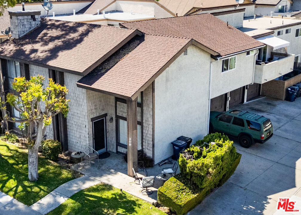 309 Utica Avenue