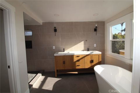 Tiny photo for 1224 3rd Avenue, Los Angeles, CA 90019 (MLS # OC26150019)