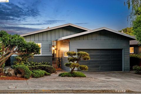 Photo of 7210 Mound St St, El Cerrito, CA 94530 (MLS # 41131020)