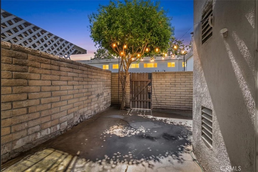 1310 N Placentia