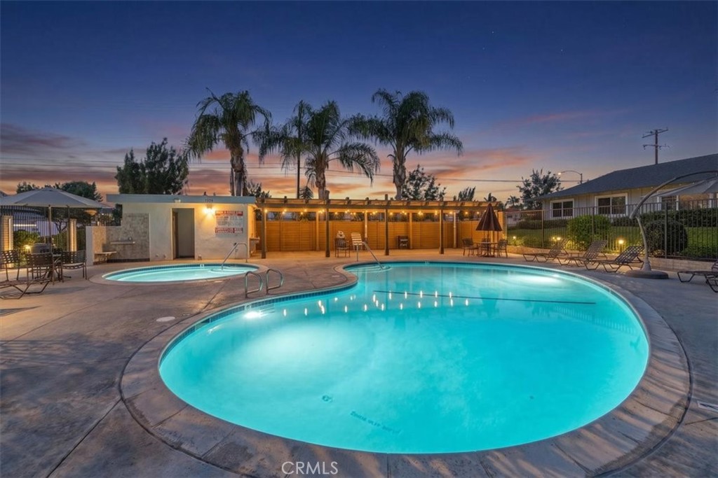 1310 N Placentia