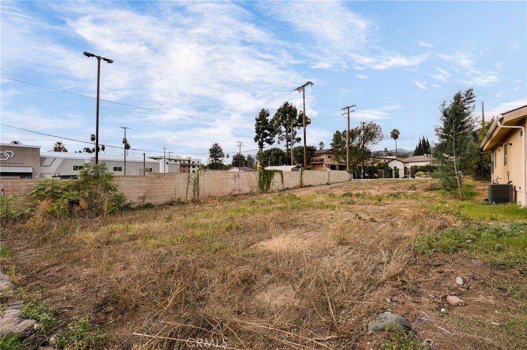 390 Figueroa Drive