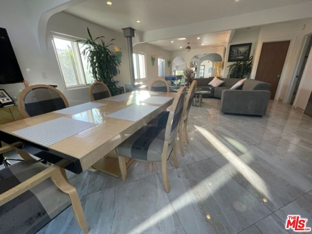 Photo of 425 Sunridge Street, Playa Del Rey, CA 90293 (MLS # 24474285)