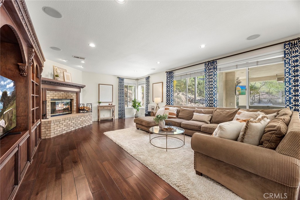 5440 Smokey Mountain