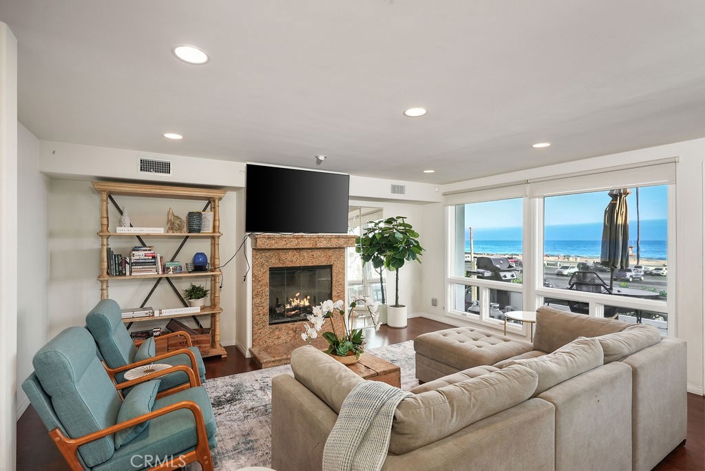 Welcome to your dream beachfront home in Corona del Mar, California! This stunning home features 3 bedrooms, 2 bathrooms, and breathtaking ocean views that will leave you speechless. Just steps away from the beach, this home is perfect for anyone who wants to experience beach living at its finest. Located in a gated private community on the famous Ocean Blvd, this home offers both privacy and luxury. The home is fully furnished, so you won't have to worry about a thing when you move in. In addition to the bedrooms and bathrooms, the home also features an office where you can work from home while taking in the ocean views. The home has two spacious decks where you can relax and soak up the sun while enjoying the ocean breeze. The expansive parking ensures that you will always have space for your vehicles and the home features a full laundry room and elevator. Whether you're looking for a monthly or bi-monthly stay, the owner is open to accommodating your needs. Don't miss out on the opportunity to experience beachfront living in one of California's most desirable neighborhoods. Lease is $22K for long term and $25K for short term!