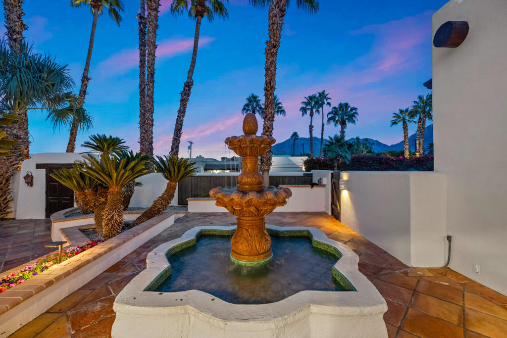 La Quinta Cove - Residential