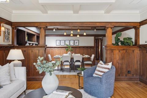 Tiny photo for 360 360 Alcatraz Ave Ave, Oakland, CA 94618 (MLS # 41126300)