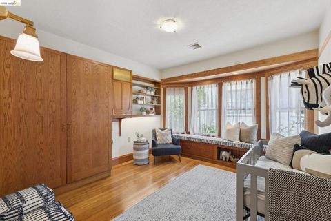 Tiny photo for 360 360 Alcatraz Ave Ave, Oakland, CA 94618 (MLS # 41126300)