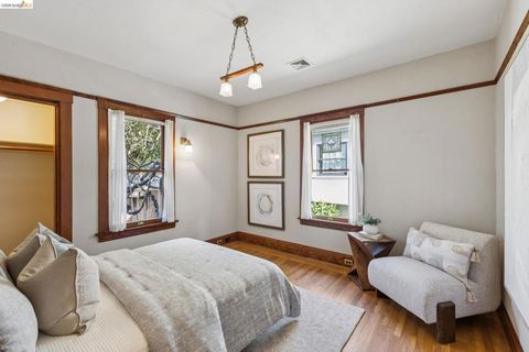 Tiny photo for 360 360 Alcatraz Ave Ave, Oakland, CA 94618 (MLS # 41126300)