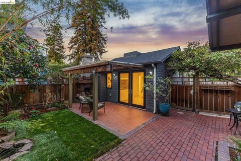Tiny photo for 360 360 Alcatraz Ave Ave, Oakland, CA 94618 (MLS # 41126300)