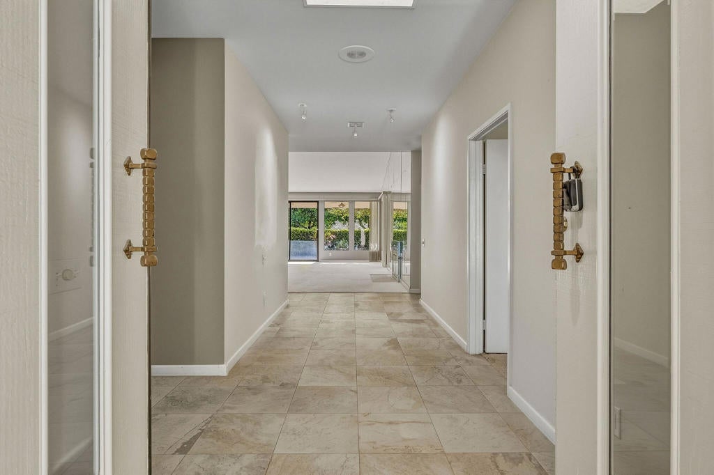 44844 Oro Grande Circle