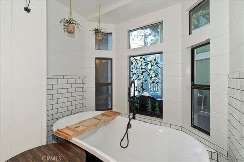 Tiny photo for 948 Arbula Dr, Crestline, CA 92325 (MLS # IG26049710)