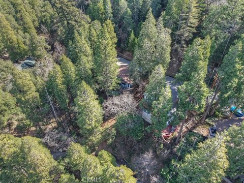 Tiny photo for 948 Arbula Dr, Crestline, CA 92325 (MLS # IG26049710)
