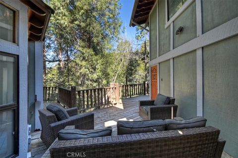 Tiny photo for 948 Arbula Dr, Crestline, CA 92325 (MLS # IG26049710)